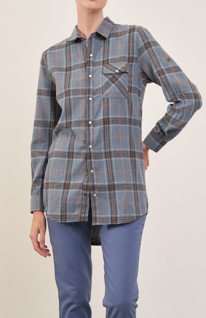 CAMISA VIYELA CON BROCHES - Imagen 4