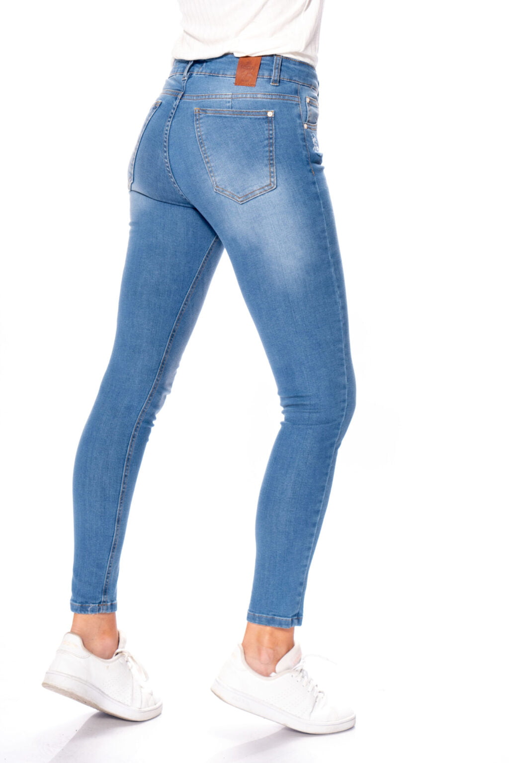 PANTALÓN JEAN TIRO ALTO - Imagen 4