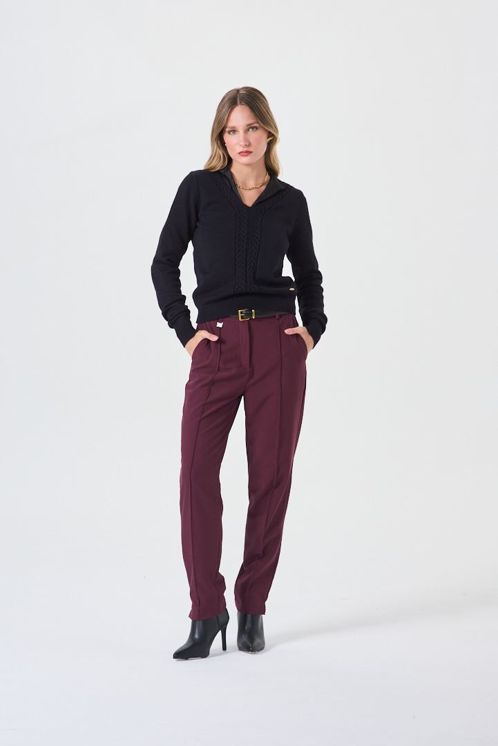 SWEATER ESCOTE V TRENZA DELANTERO