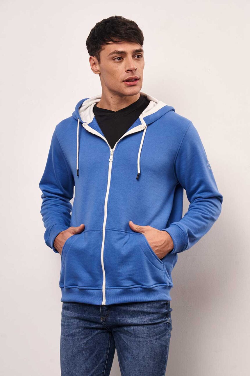 CAMPERA CON CAPUCHA - Imagen 7