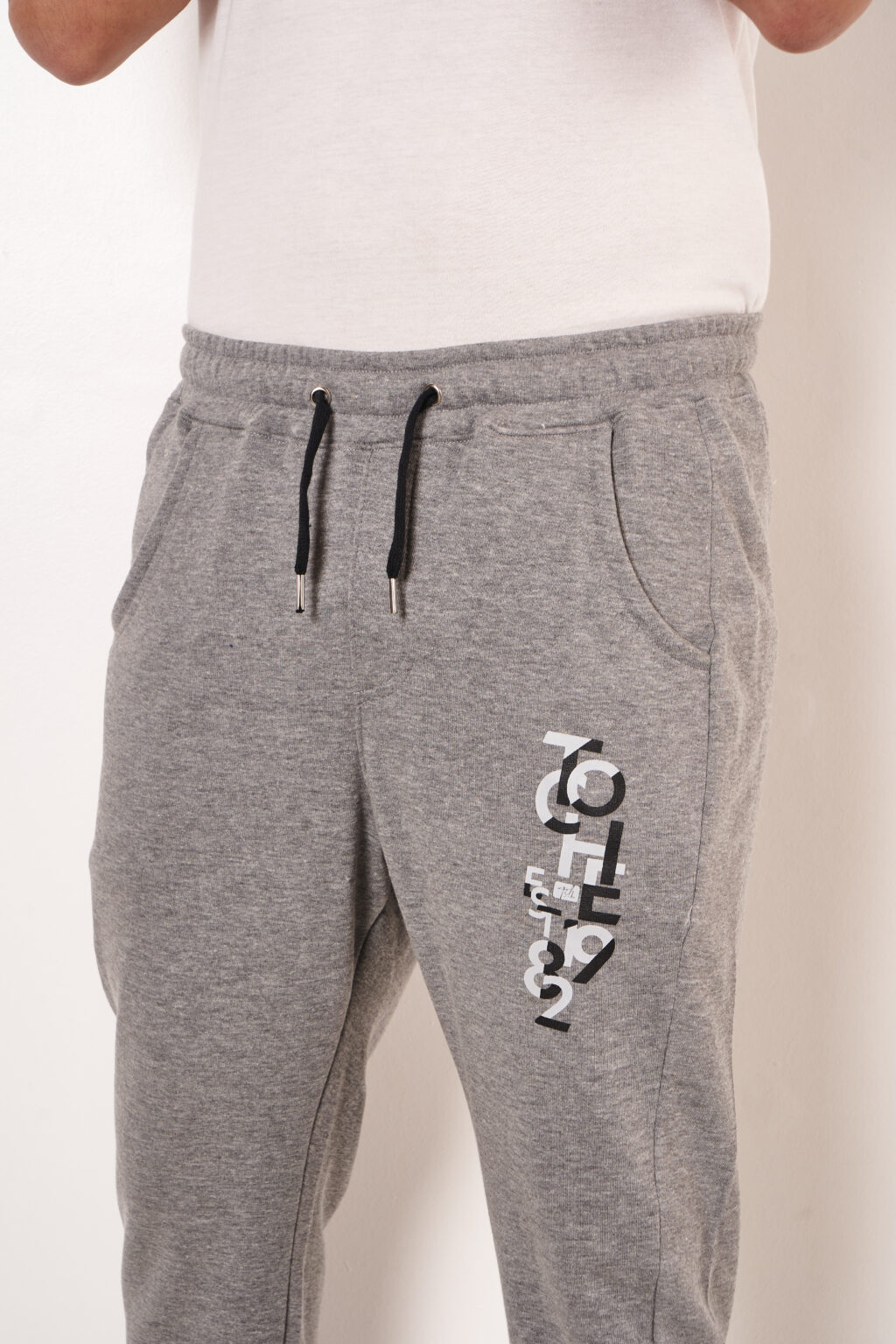 PANTALÓN JOGGER CIPRIANO - Imagen 4