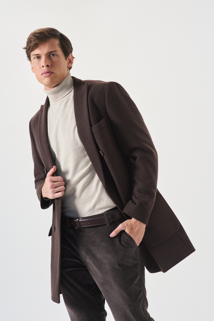 SOBRETODO CRUZADO PAÑO BOLS. PLAQUE