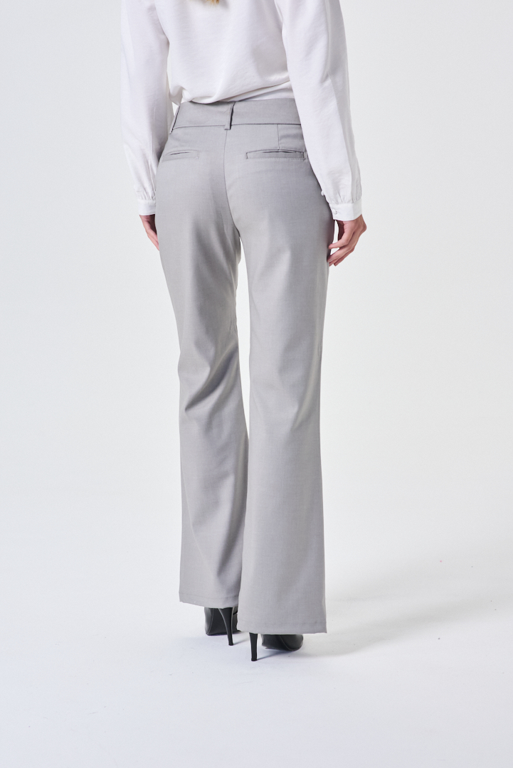 PANTALÓN SASTRERO CINTURA CRUZADA - Imagen 3