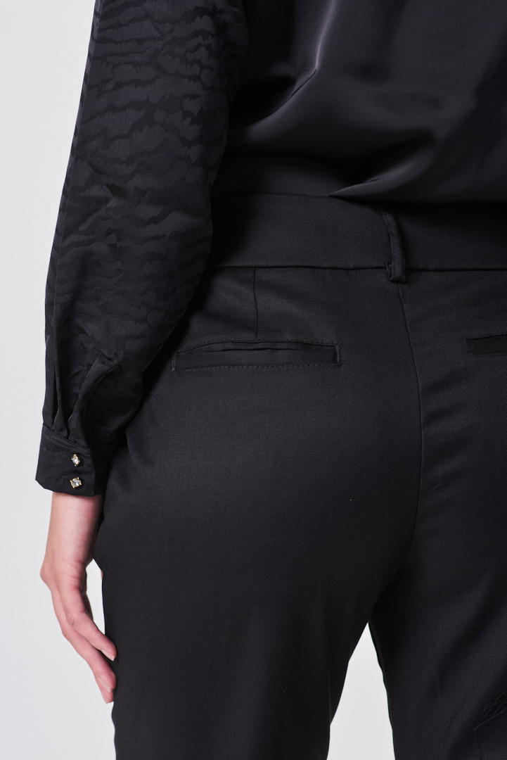 PANTALÓN SASTRERO CINTURA CRUZADA - Imagen 5