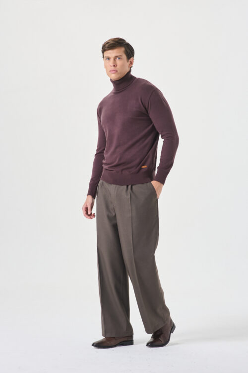 PANTALÓN SARGA VINTAGE CON PINZAS