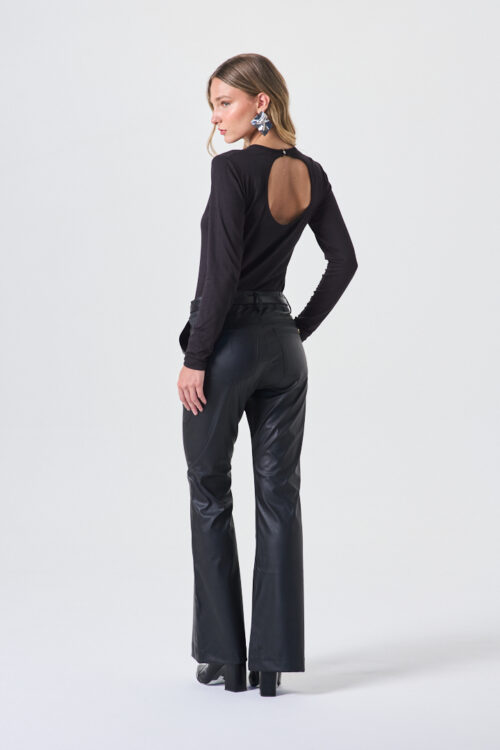 PANTALÓN EN PU TIRO ALTO