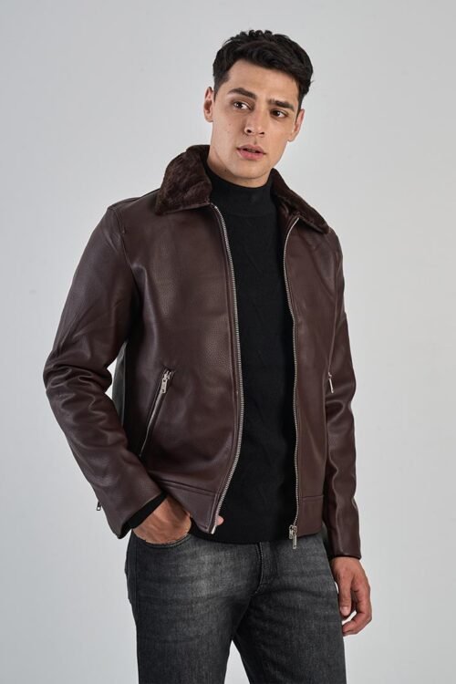 CAZADORA EN PU CUELLO DESMONTABLE