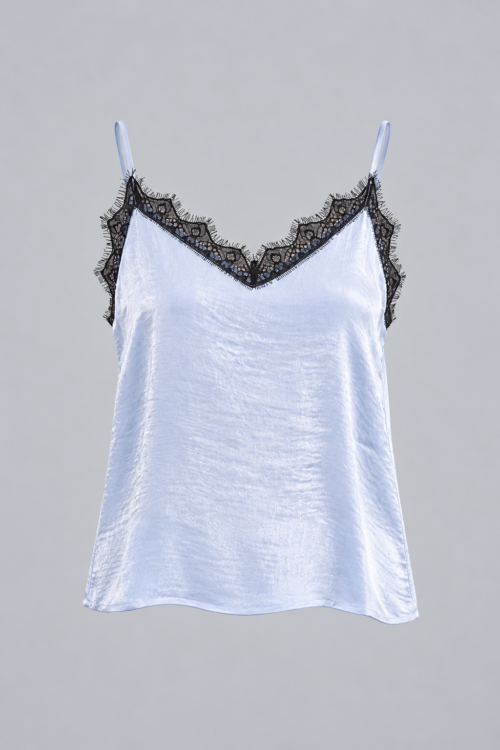 MUSCULOSA BRETELERA CON PUNTILLA