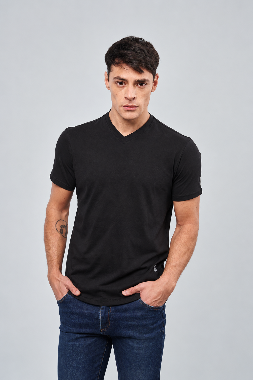 REMERA CUELLO V RUTLAND - Imagen 7