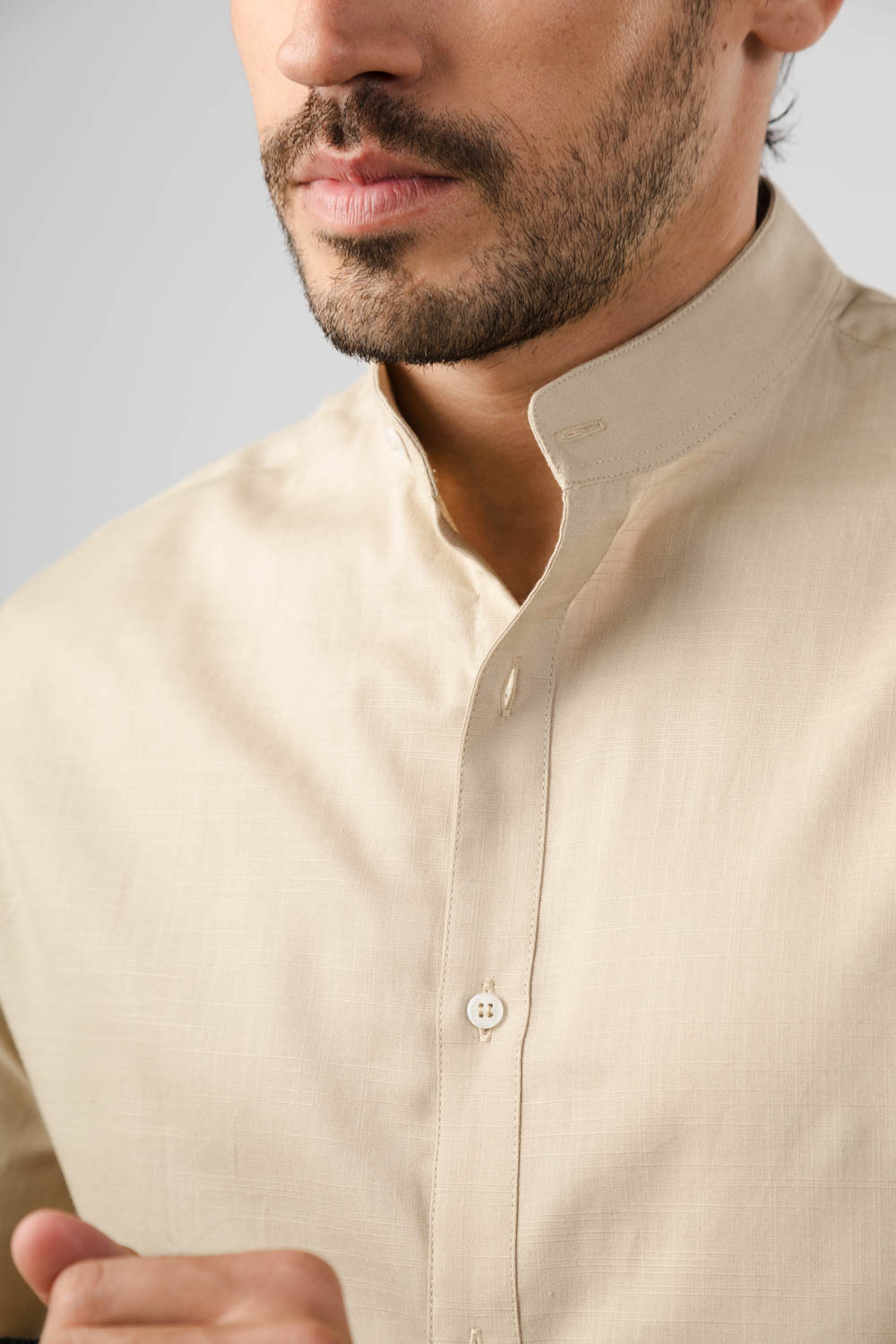 CAMISA SLIM FIT CUELLO MAO ALG Y LINO - Imagen 2